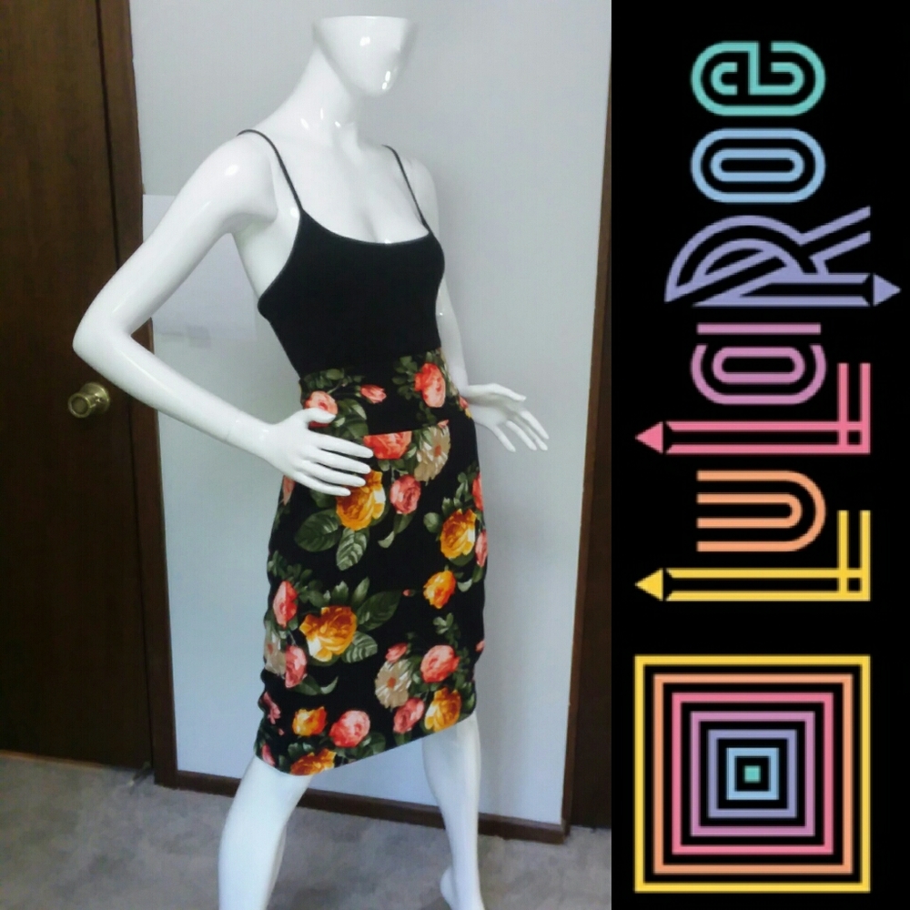 COPY - NWT LuLaRoe L Cassie Skirt Orchids UNICORN